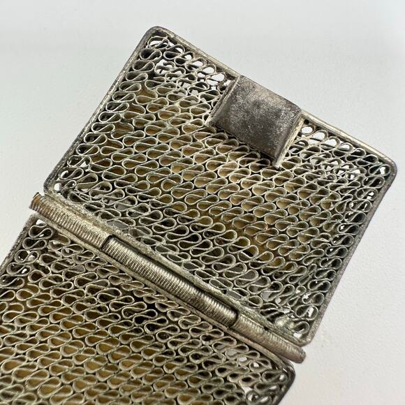 Antique Chinese silver filigree Scrimshaw etched woman ox bone panel bracelet - Picture 10 of 12